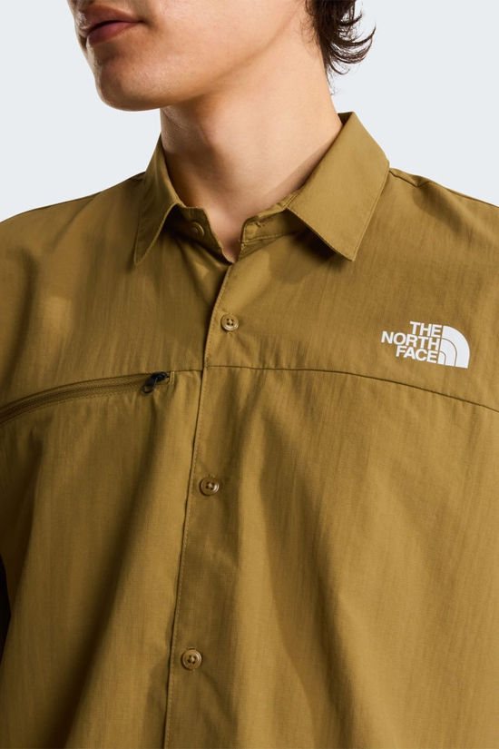 The North Face Mens Packable Short Sleeve Shirt Cedar