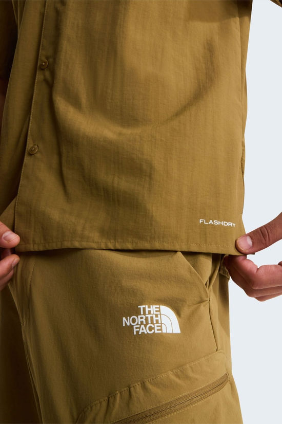 The North Face Mens Packable Short Sleeve Shirt Cedar