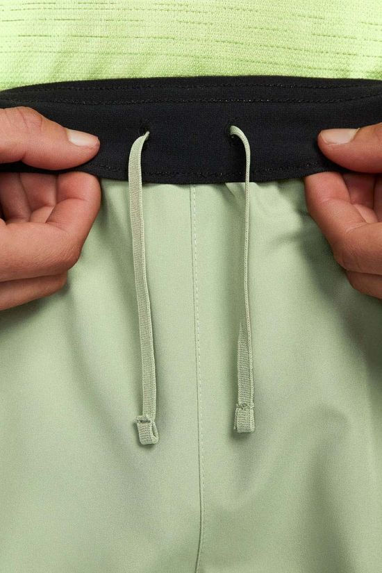 Nike Mens Challenger Running Shorts Oil Green/Honeydew