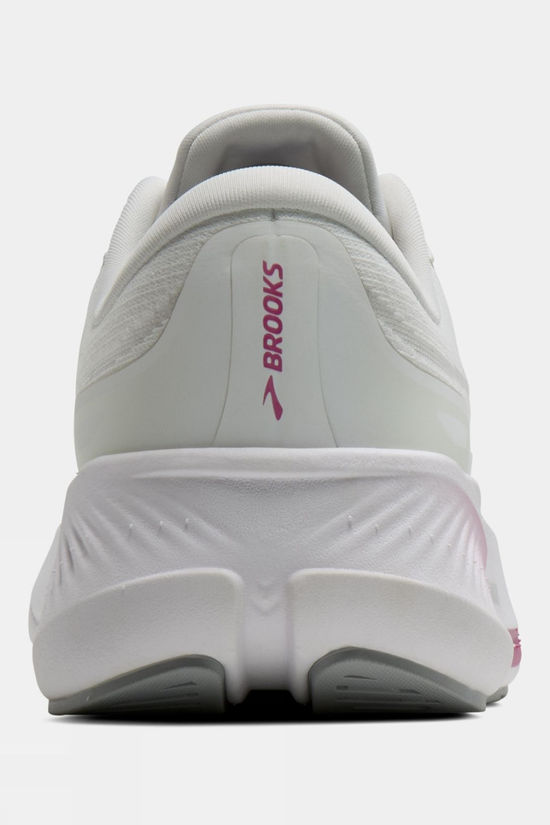 Brooks Womens Revel Max Shoes White/Harbor Mist/Metallic