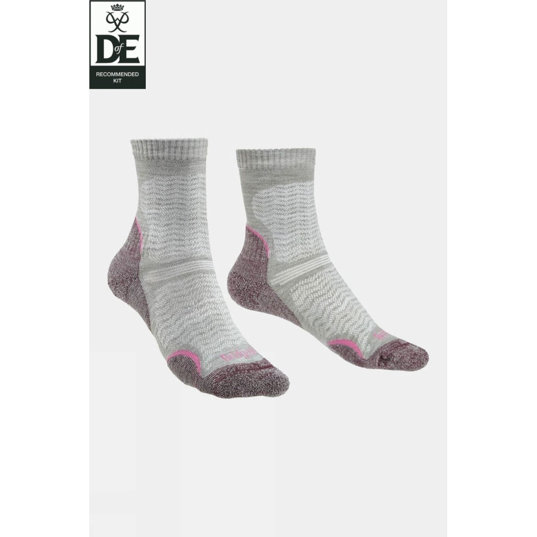Womens Ultra Light Merino Performance Crew Socks